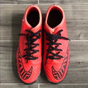 Nike Men’s Indoor Soccer Shoes Size 7